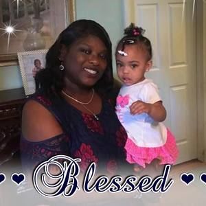 Meet your Posher, Phyllis